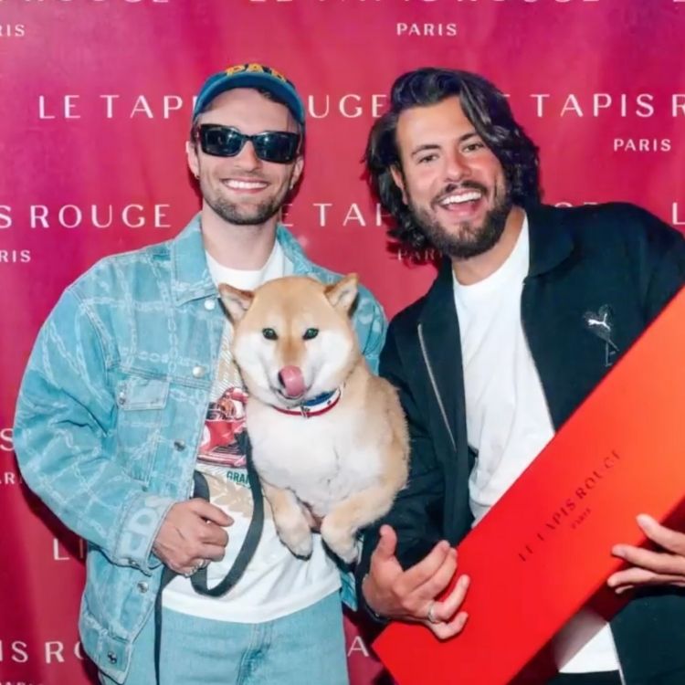 Le Tapis Rouge Paris - Photo of the launch of the brand Le Tapis Rouge with Squeezie - High quality products for dogs and cats in synthetic fur